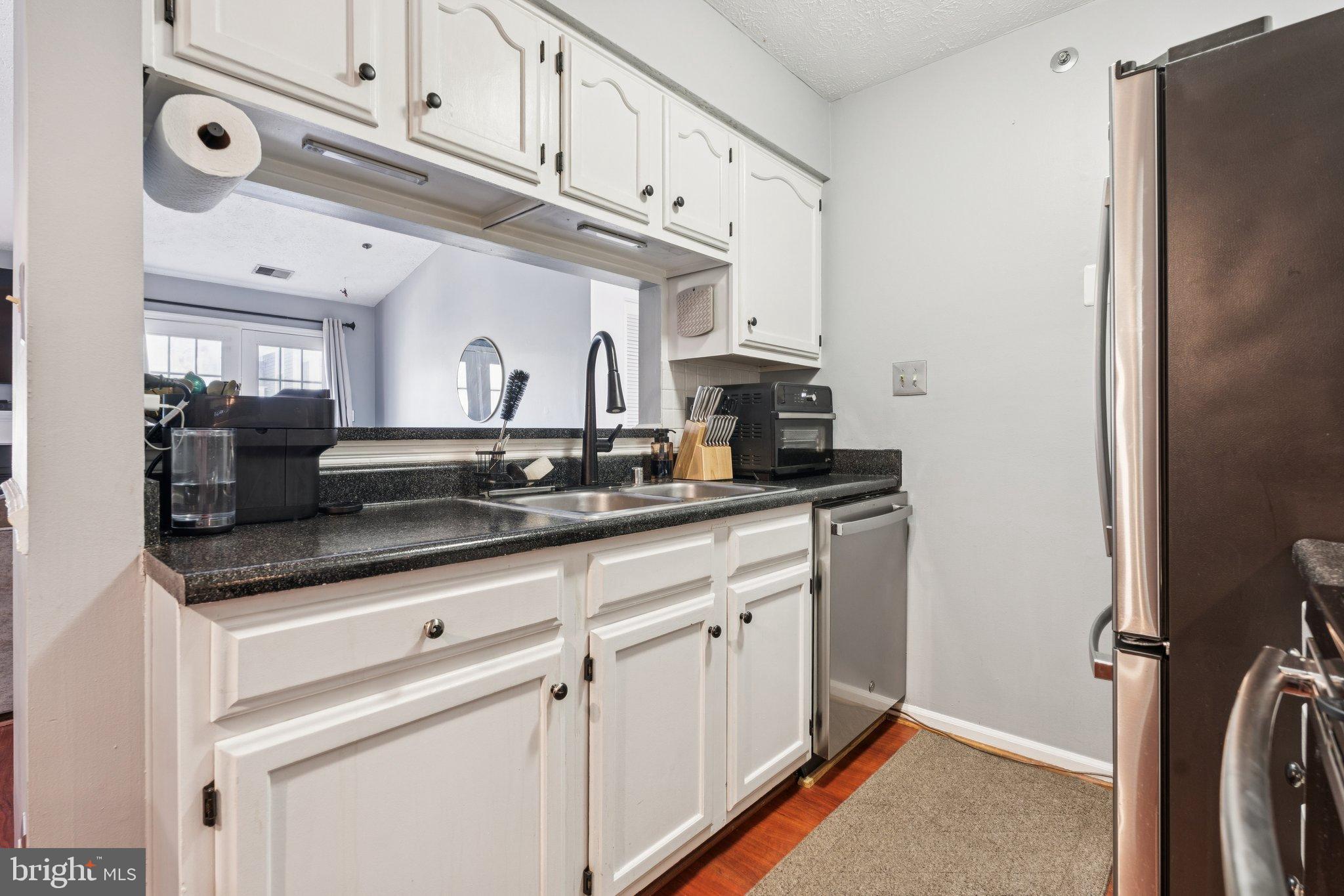 ROCKBURN COMMONS III - Residential