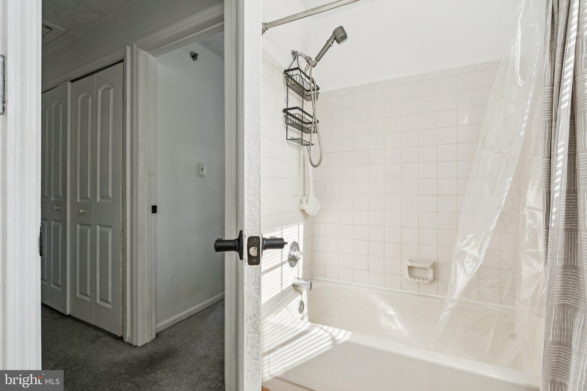 ROCKBURN COMMONS III - Residential