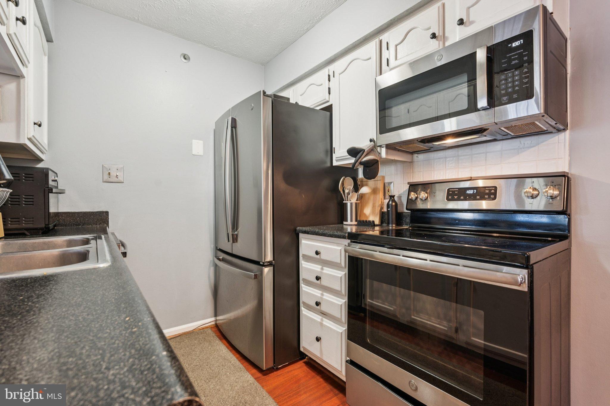 ROCKBURN COMMONS III - Residential