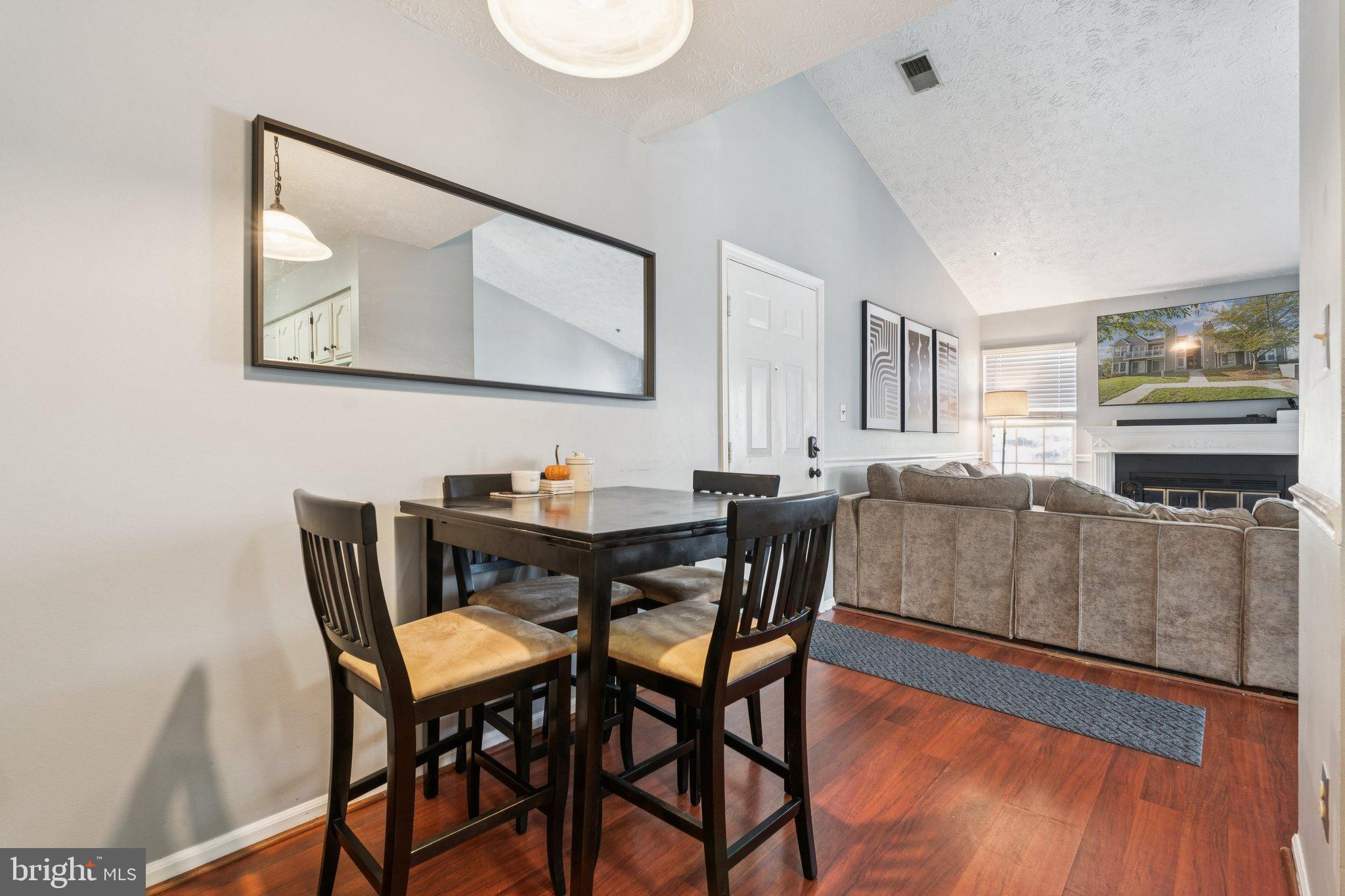 ROCKBURN COMMONS III - Residential