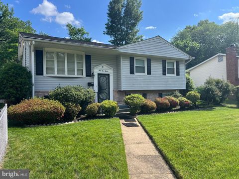 Photo of 6913 Canyon Drive, CAPITOL HEIGHTS, MD 20743 (MLS # MDPG2184158)