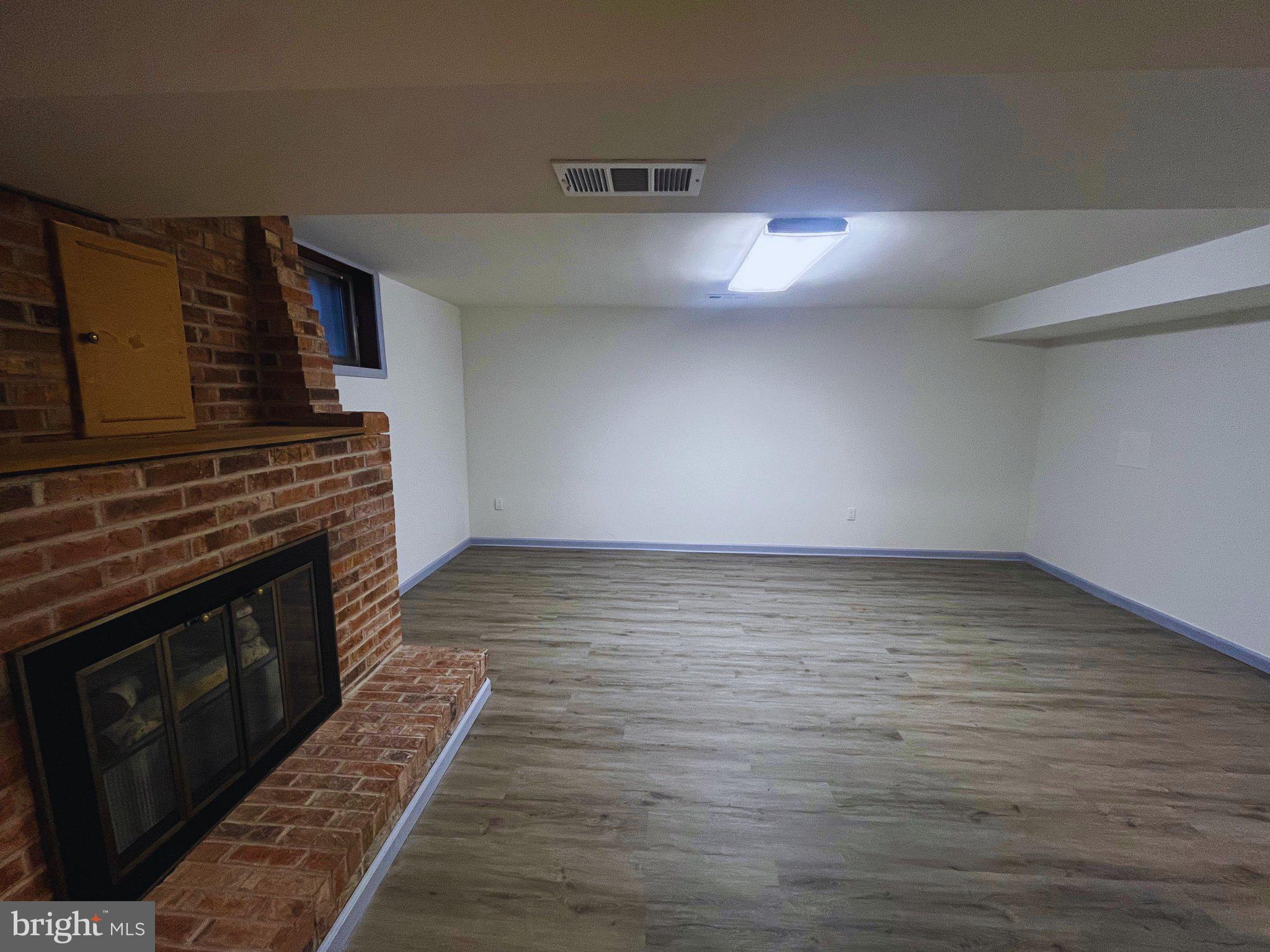 PEPPER MILL VILLAGE - Residential