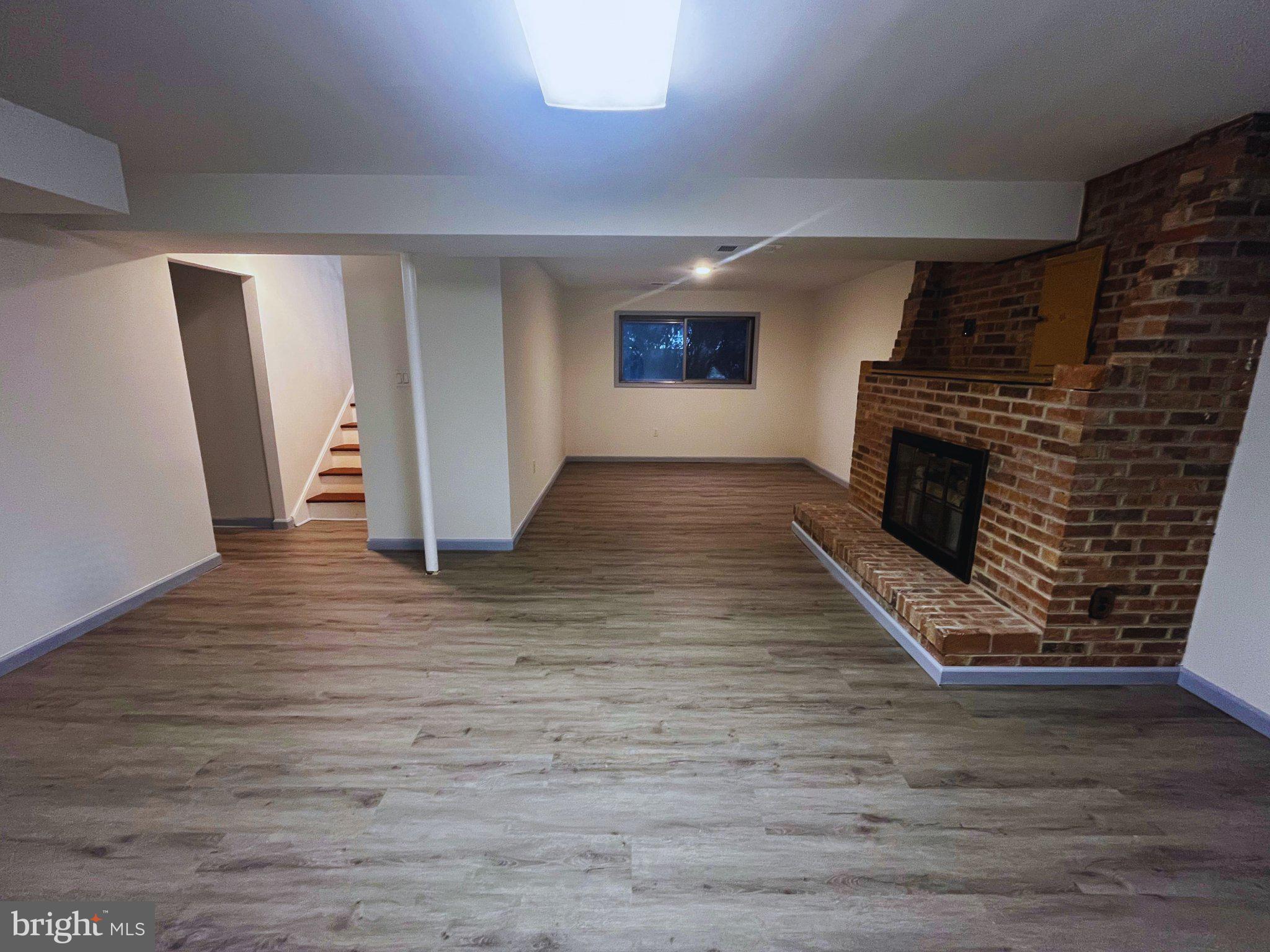 PEPPER MILL VILLAGE - Residential