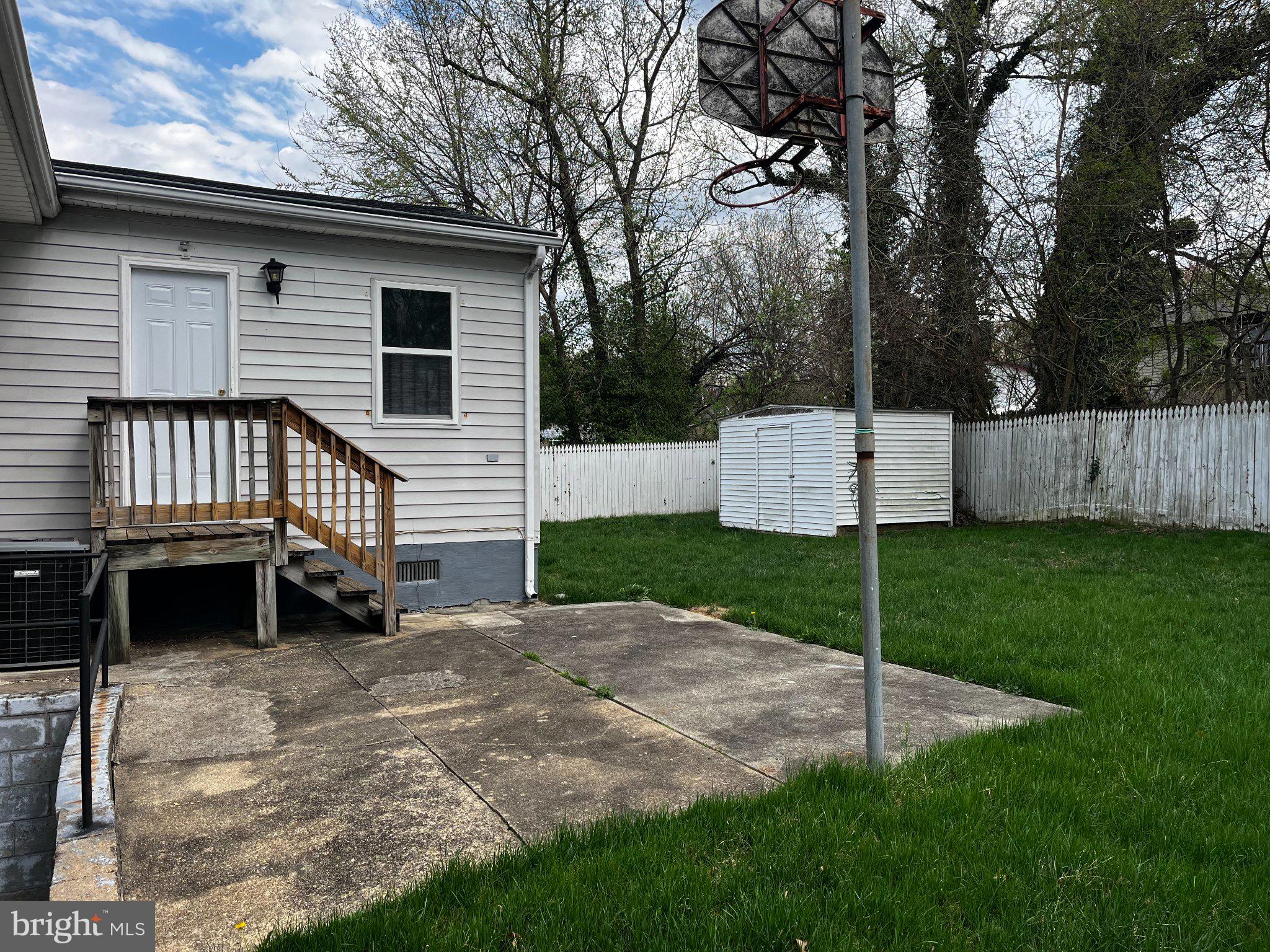 PEPPER MILL VILLAGE - Residential