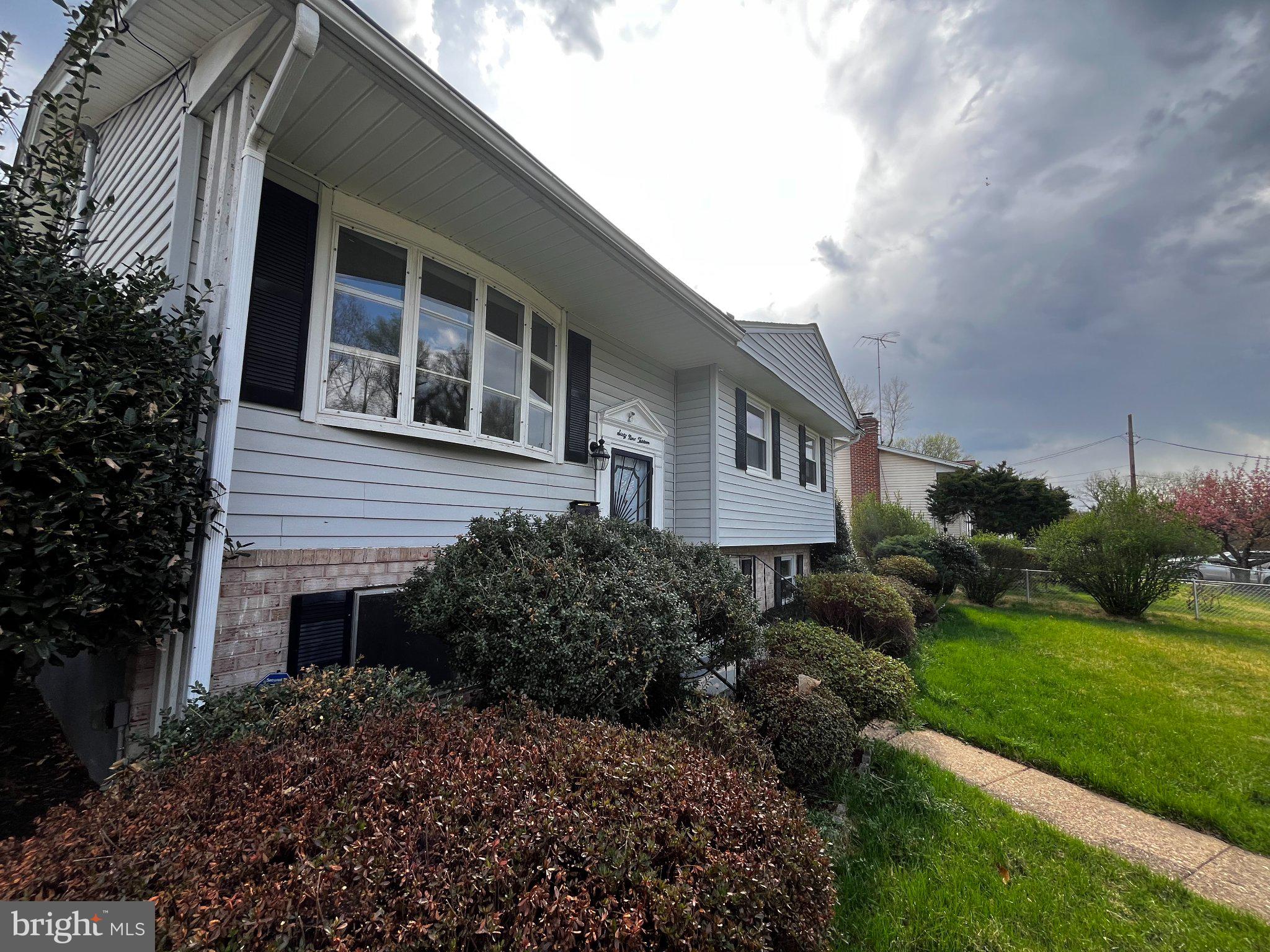 PEPPER MILL VILLAGE - Residential