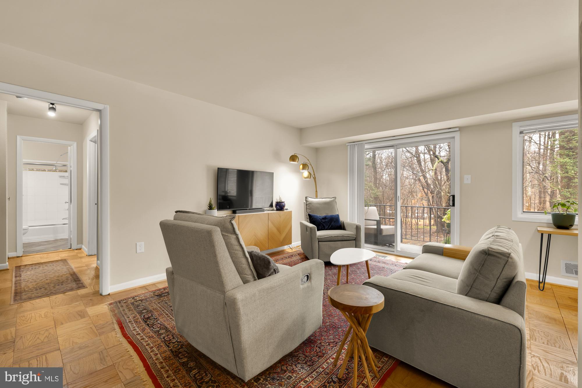 10661 WEYMOUTH STREET 102