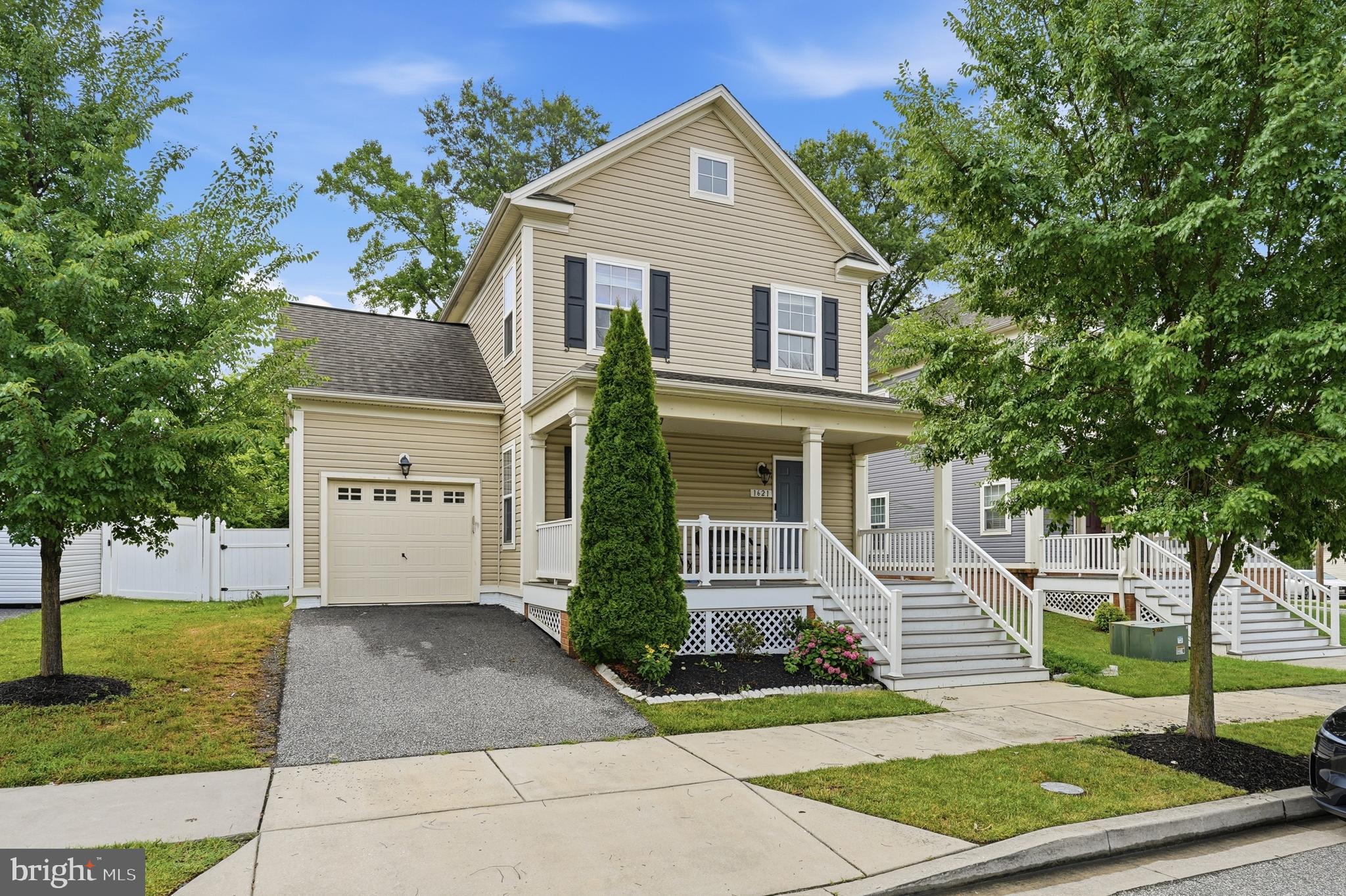 1621 RENAISSANCE DRIVE