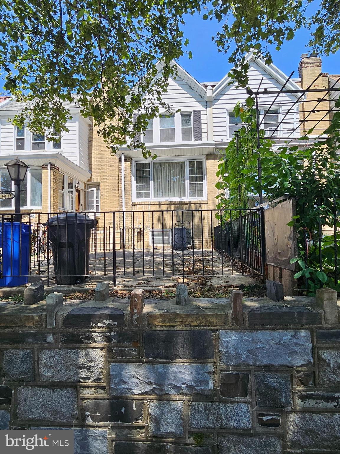 MAYFAIR - Residential