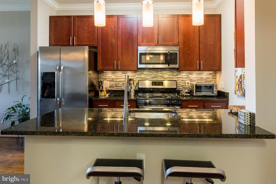 ISABELLA AT MONTICELLO MEWS - Residential Lease