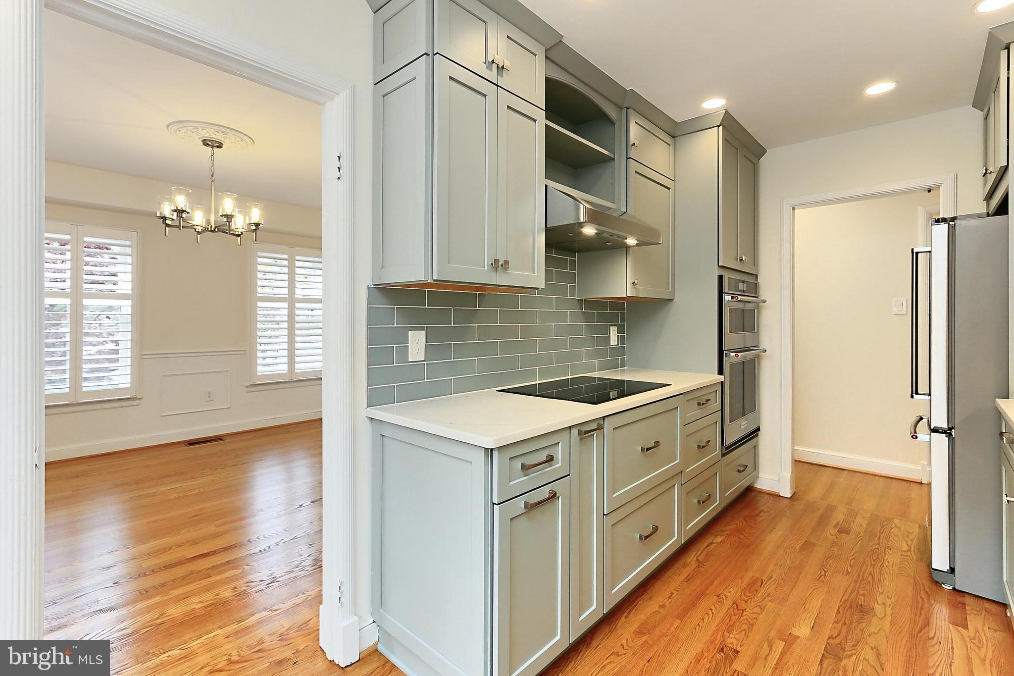 COURT DES MAISONS - Residential