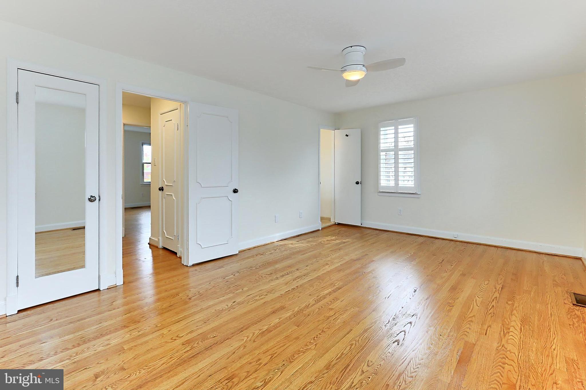 COURT DES MAISONS - Residential