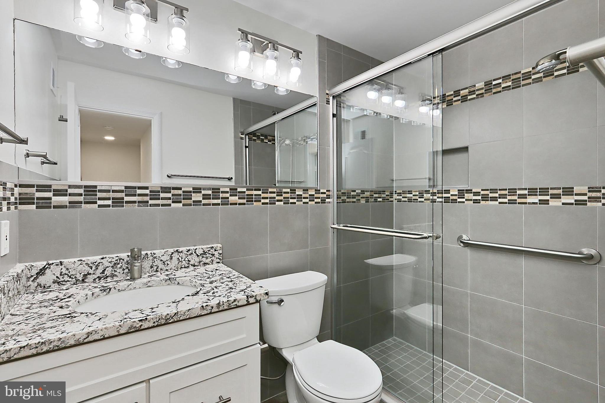 COURT DES MAISONS - Residential