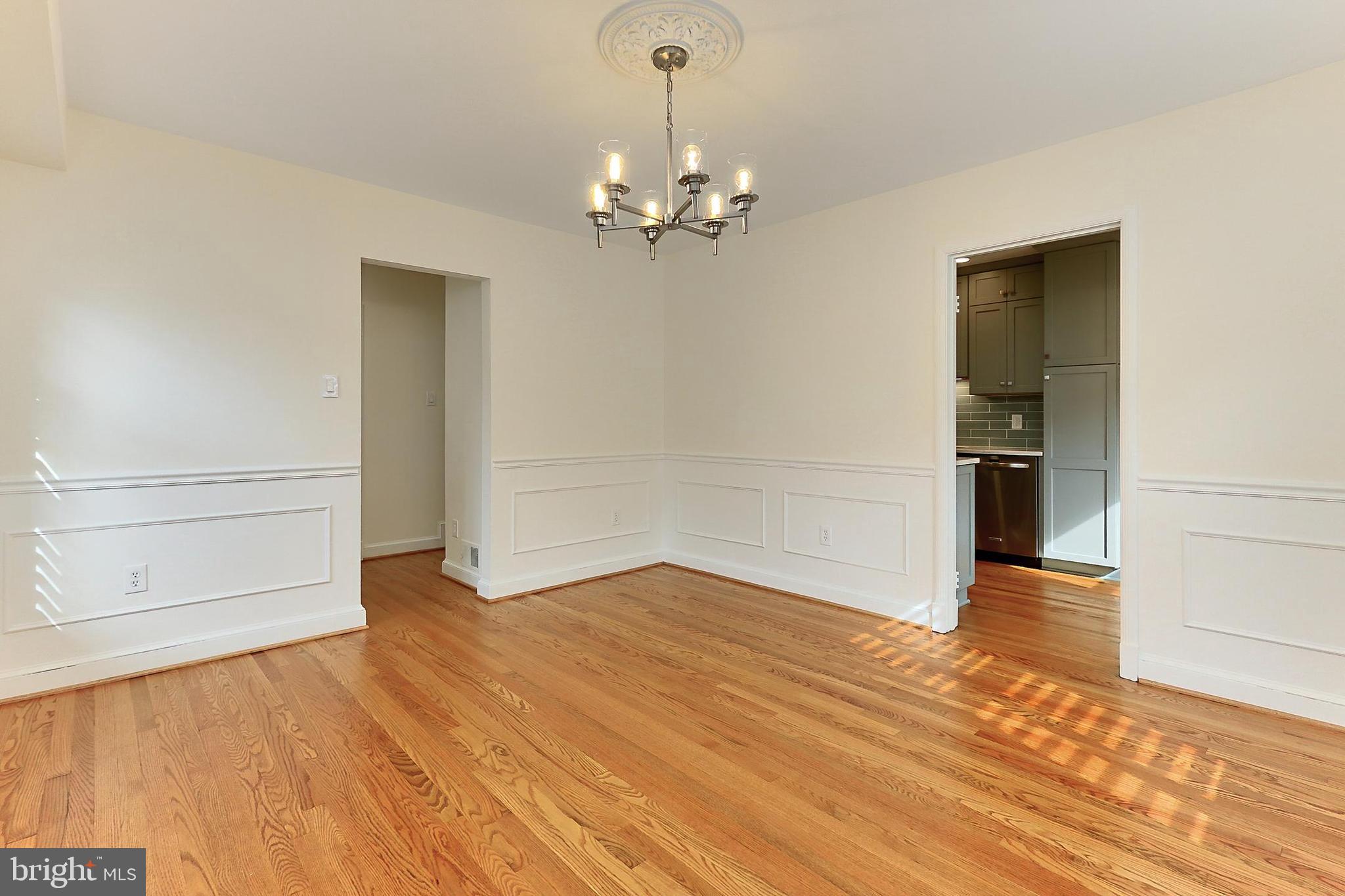 COURT DES MAISONS - Residential