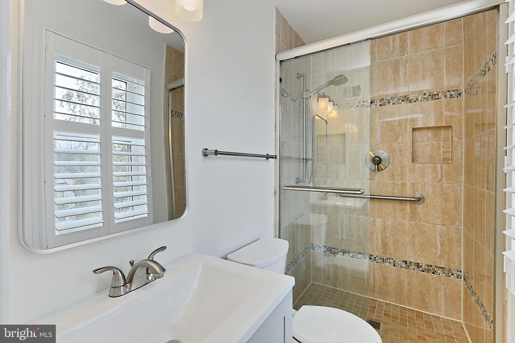 COURT DES MAISONS - Residential