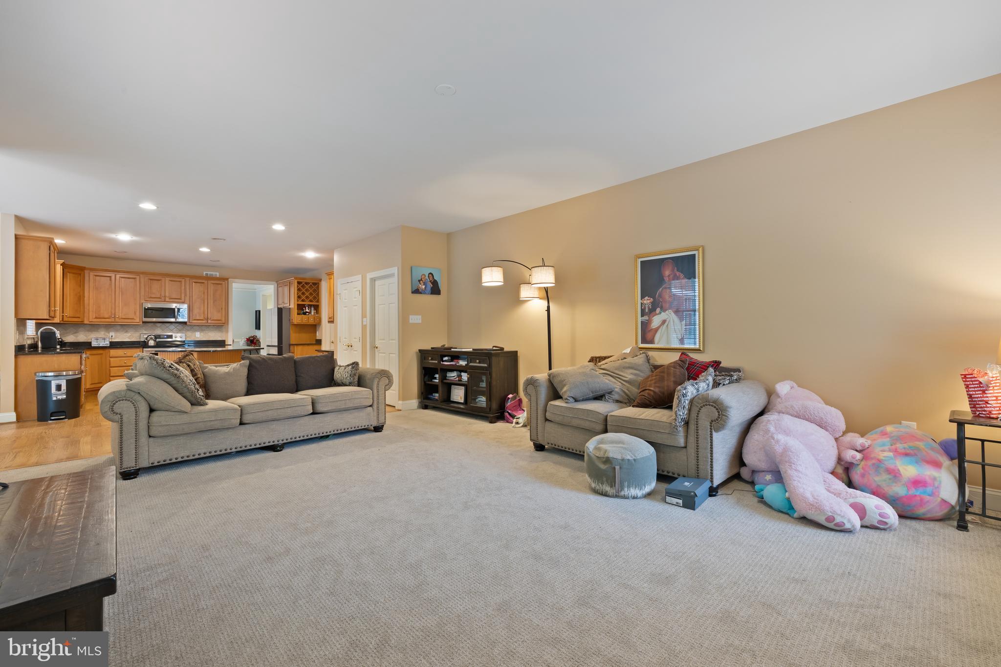 FARMFIELD ESTATES - Residential