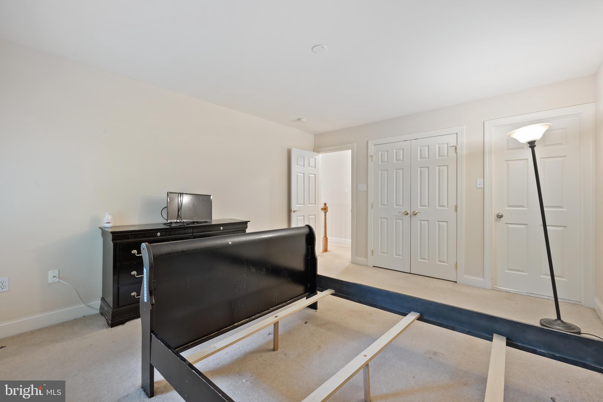 FARMFIELD ESTATES - Residential