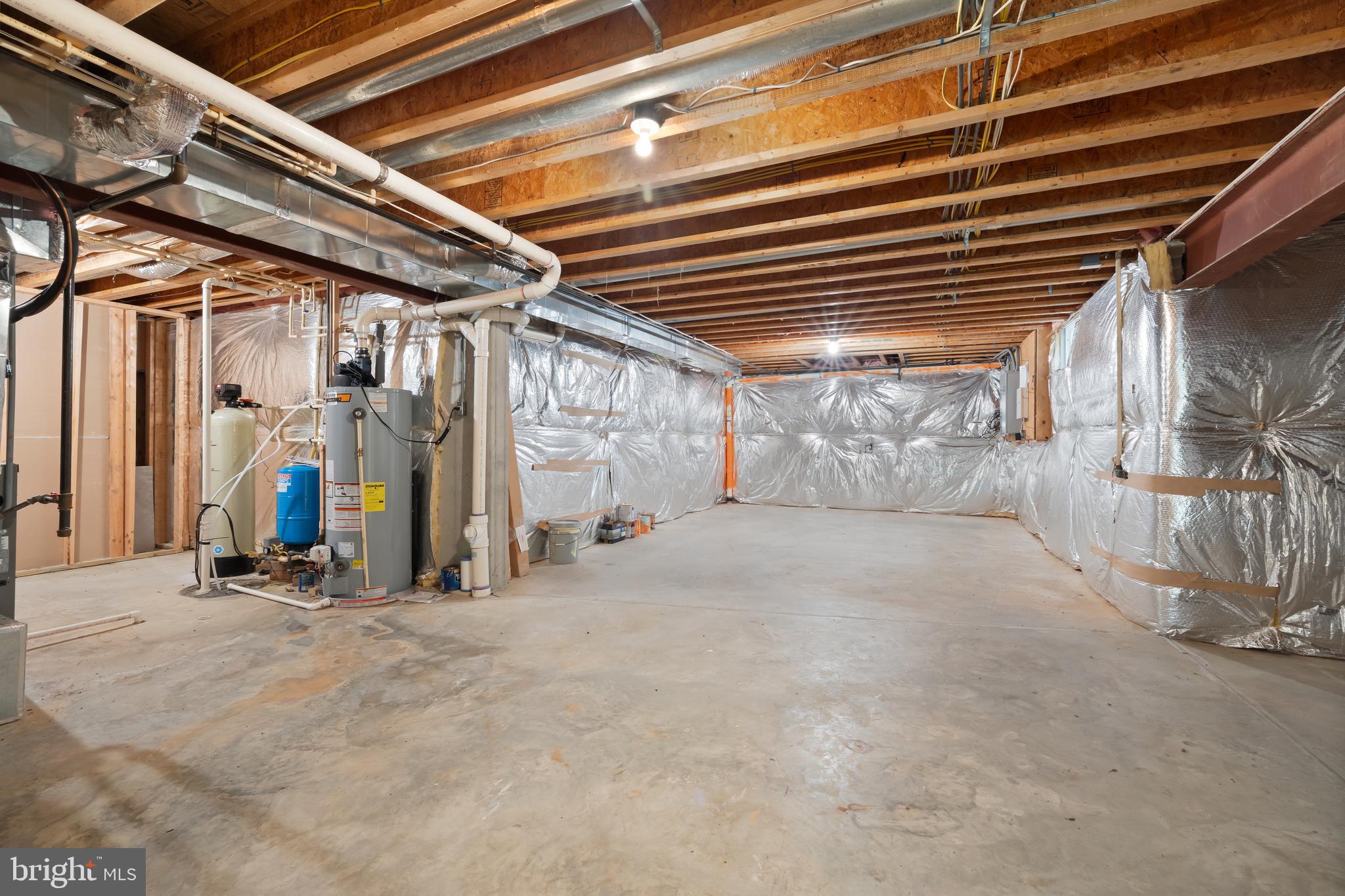 FARMFIELD ESTATES - Residential