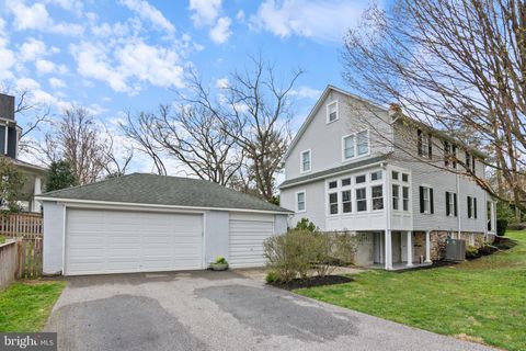 listing image 24