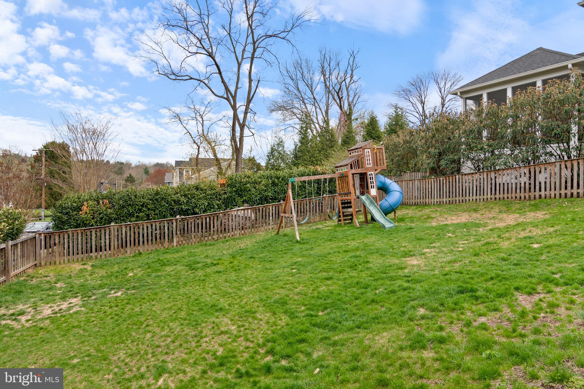 RUXTON - Residential