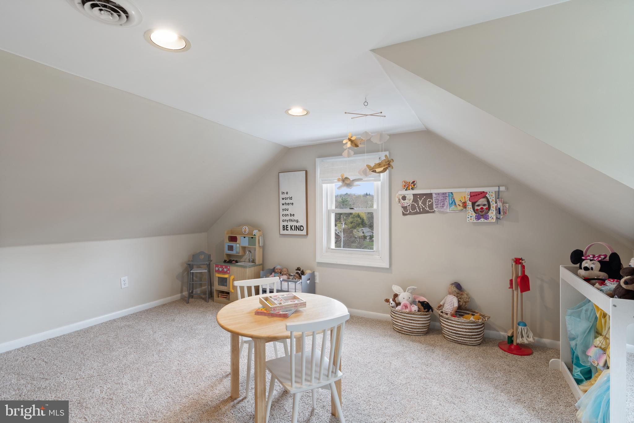 RUXTON - Residential