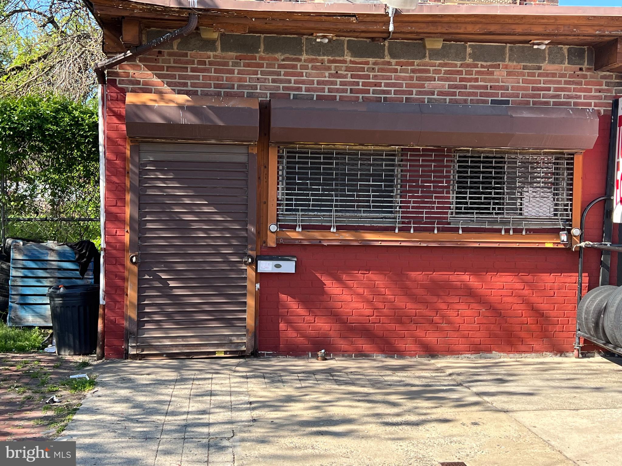 NORTH CENTRAL - Commercial Sale