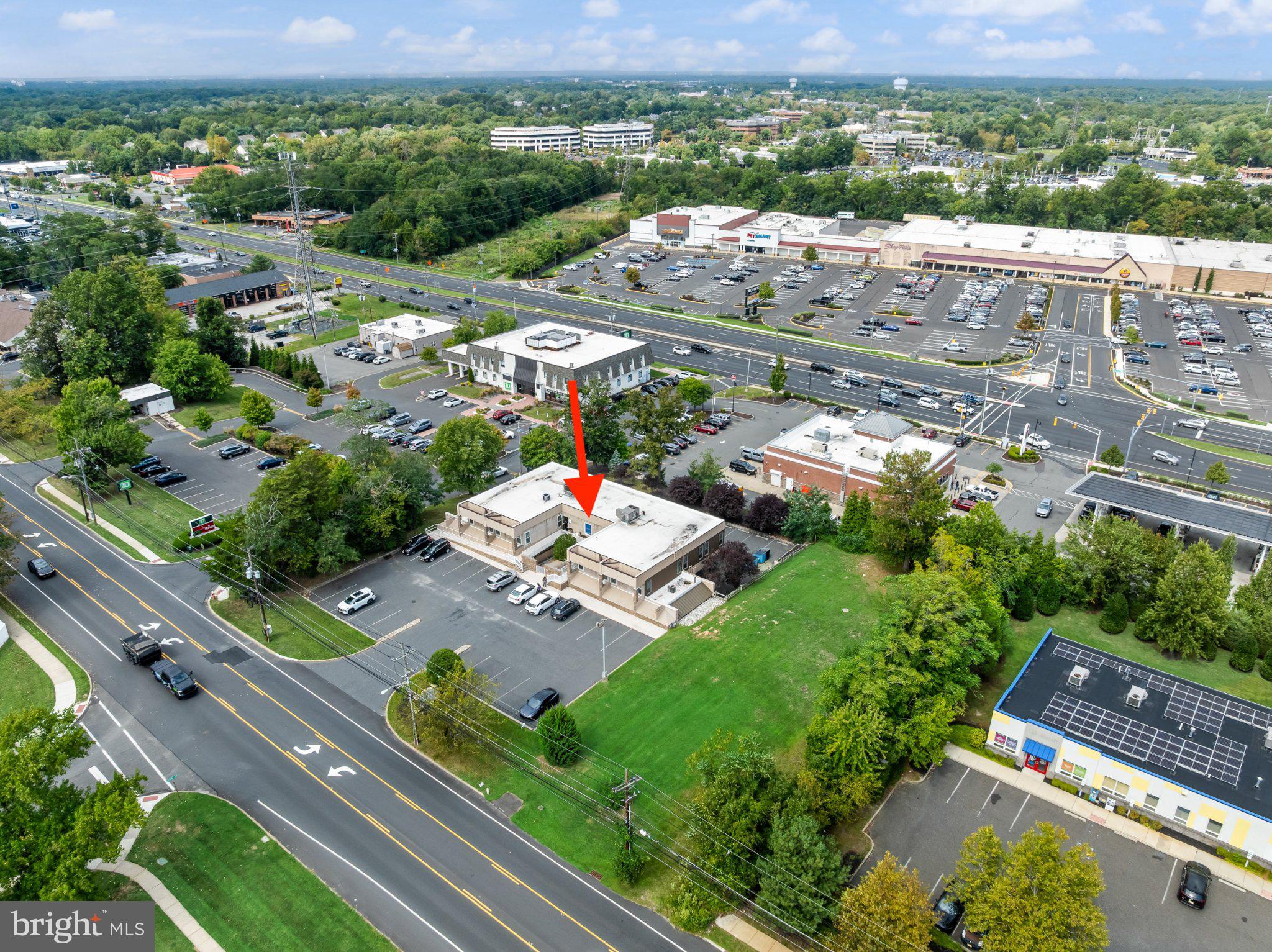 475 OLD MARLTON PIKE W