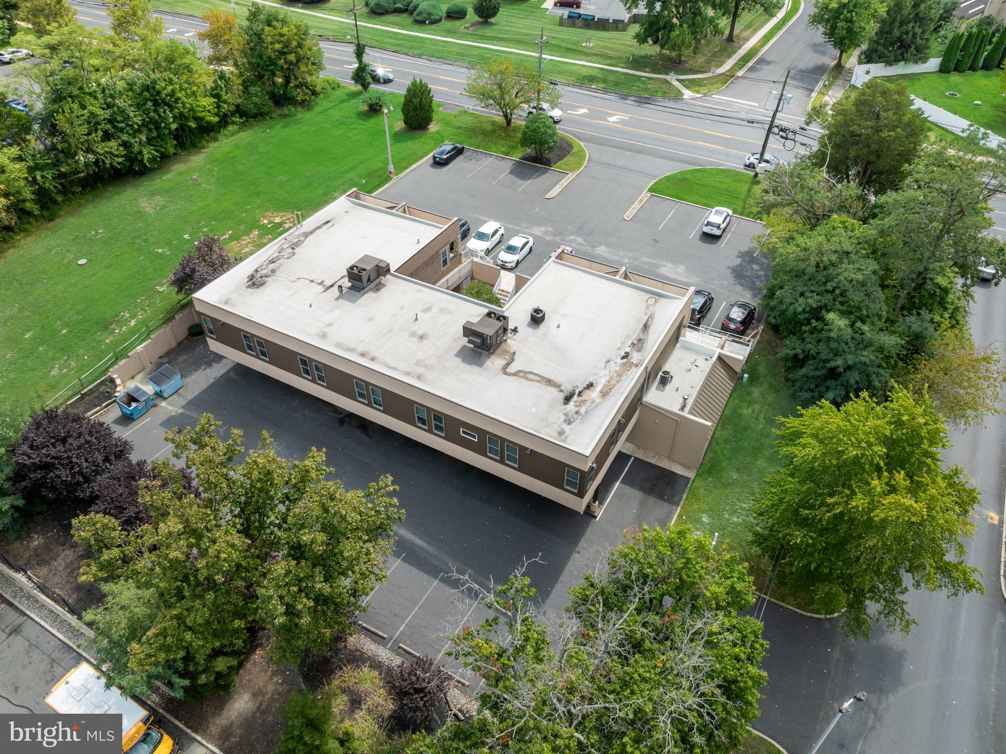 475 OLD MARLTON PIKE W