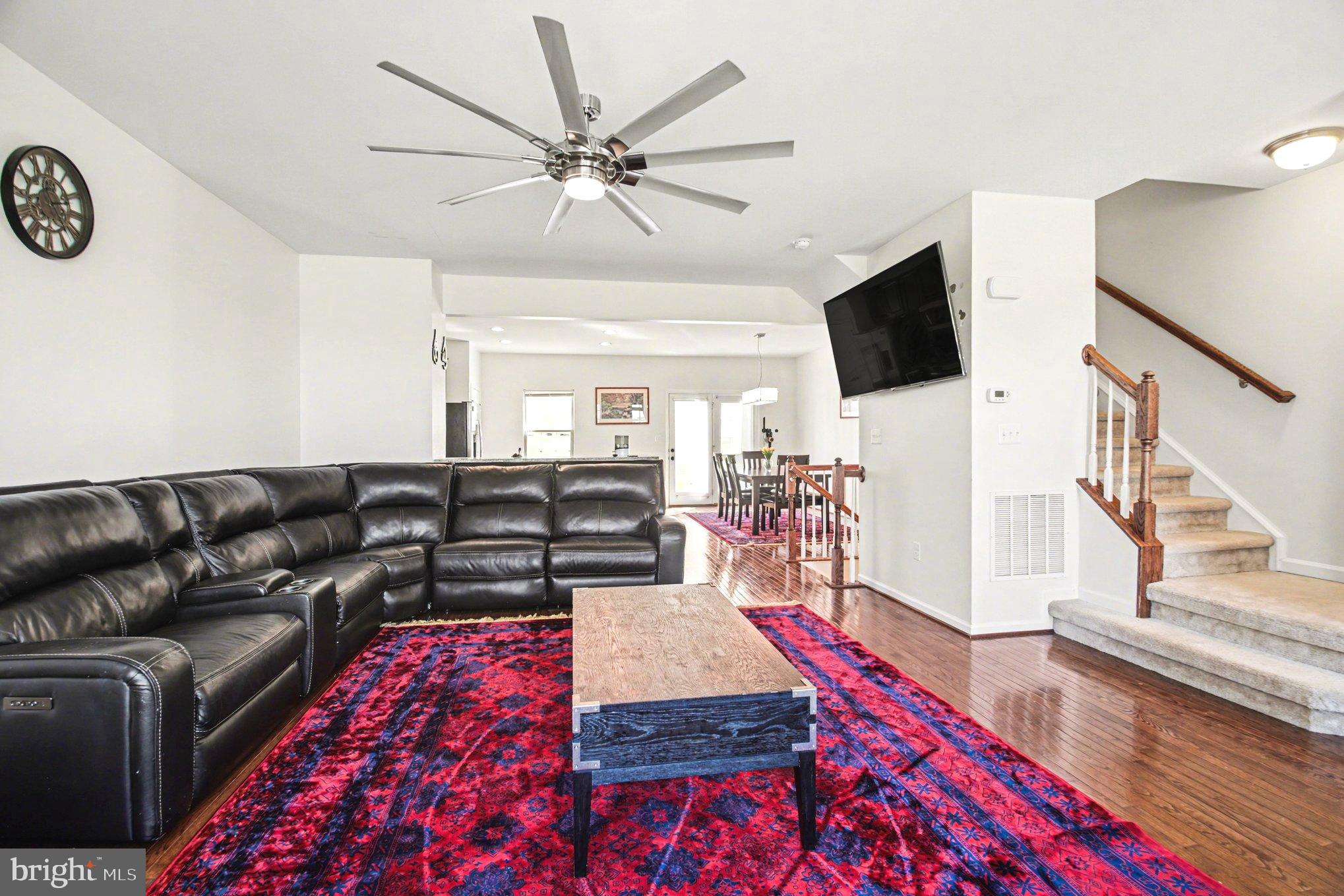 EMBREY MILL - Residential