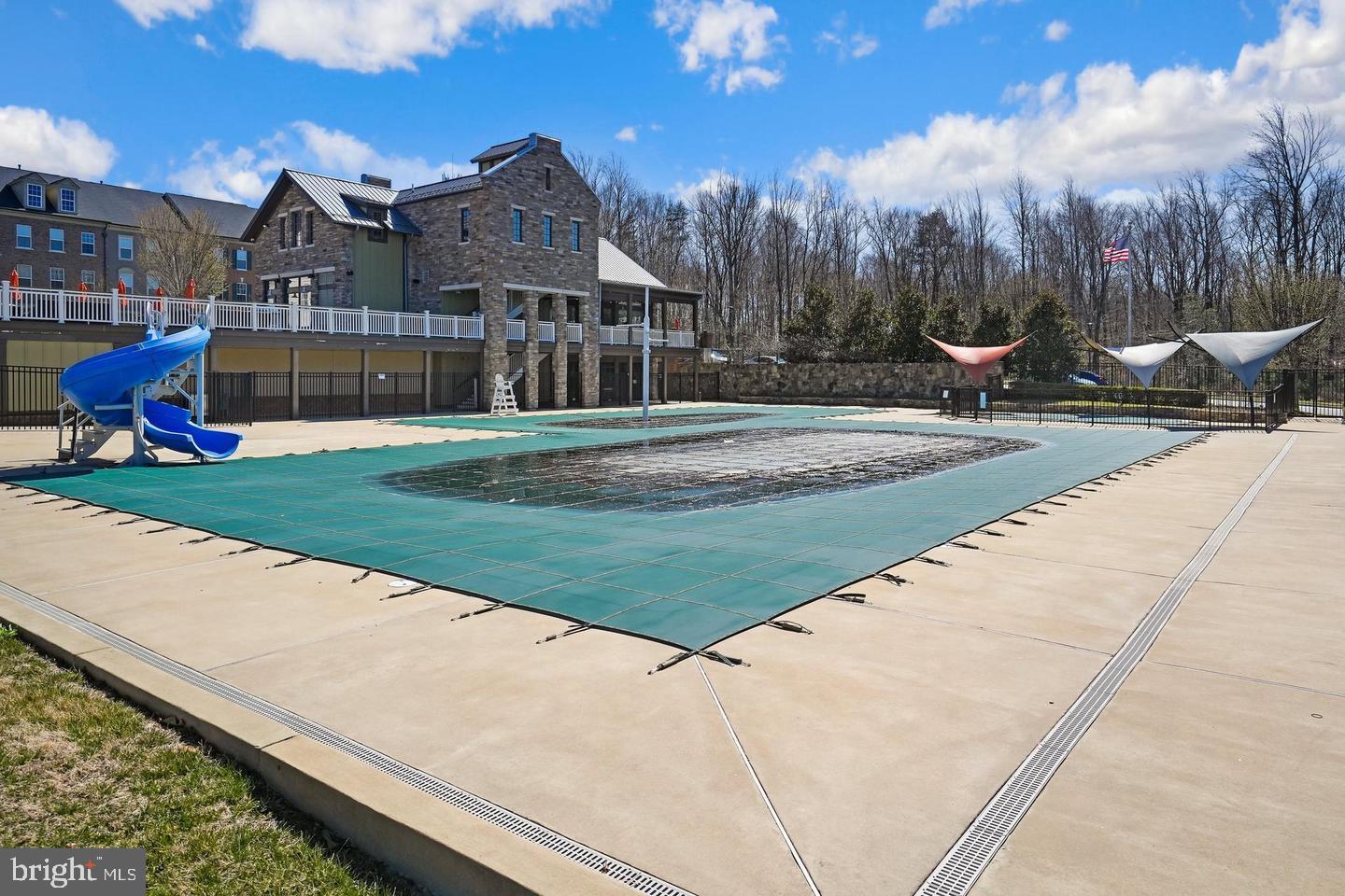 EMBREY MILL - Residential