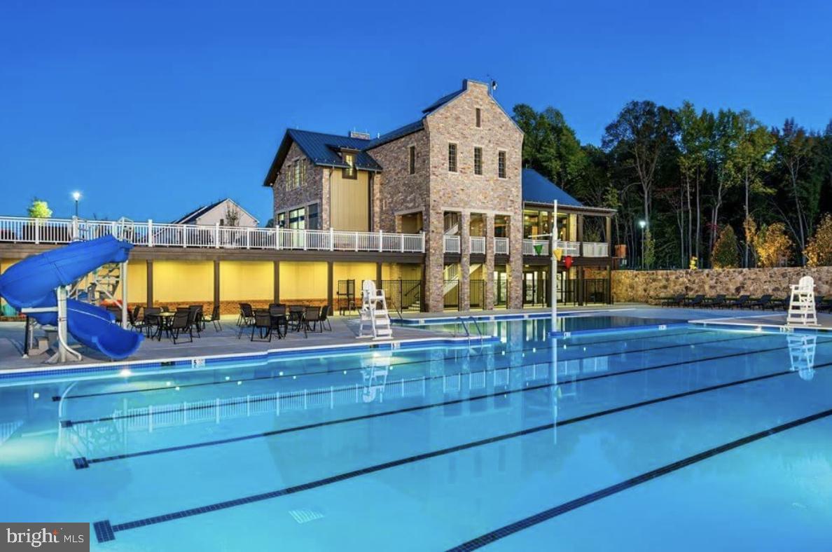 EMBREY MILL - Residential