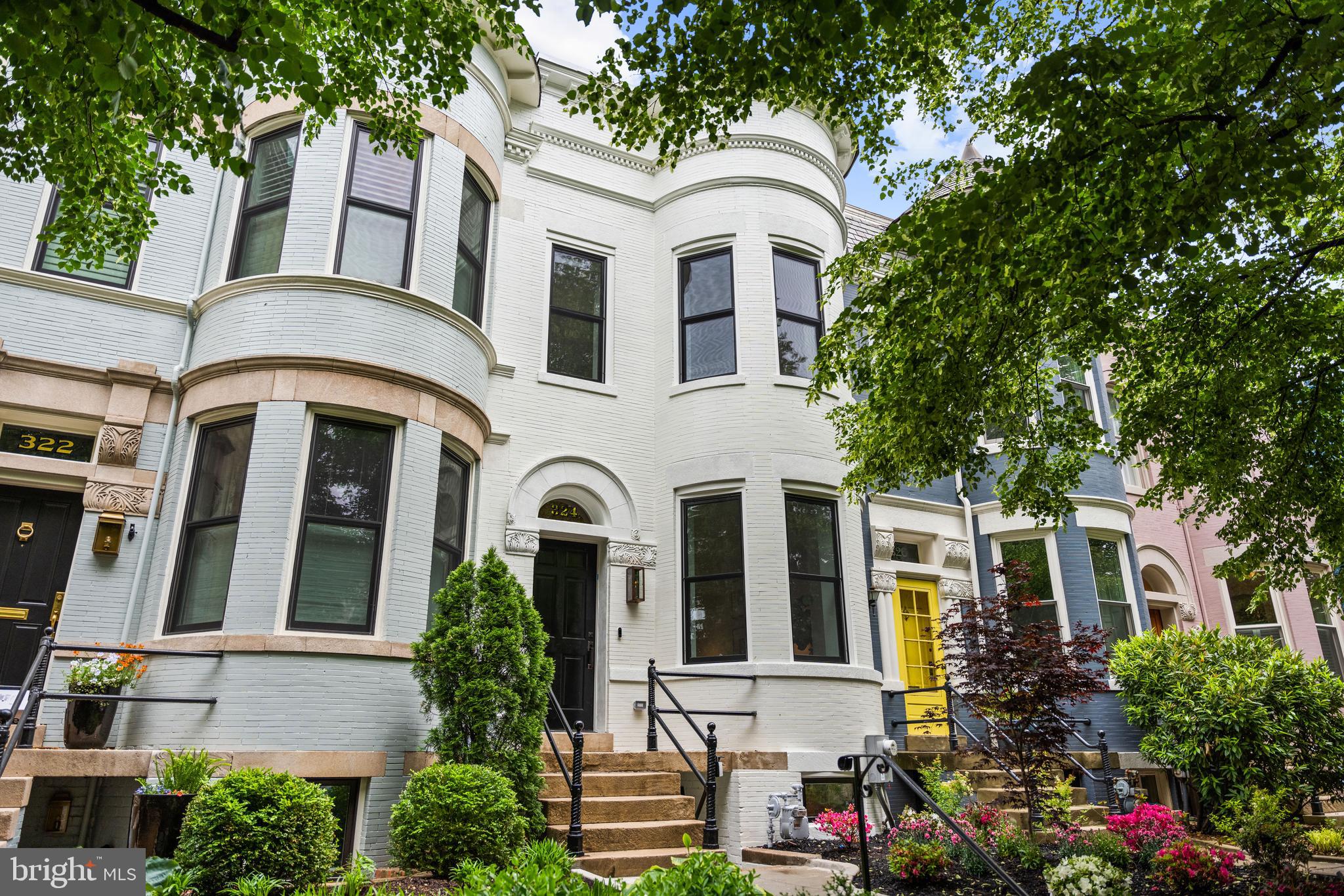 324 5TH STREET SE