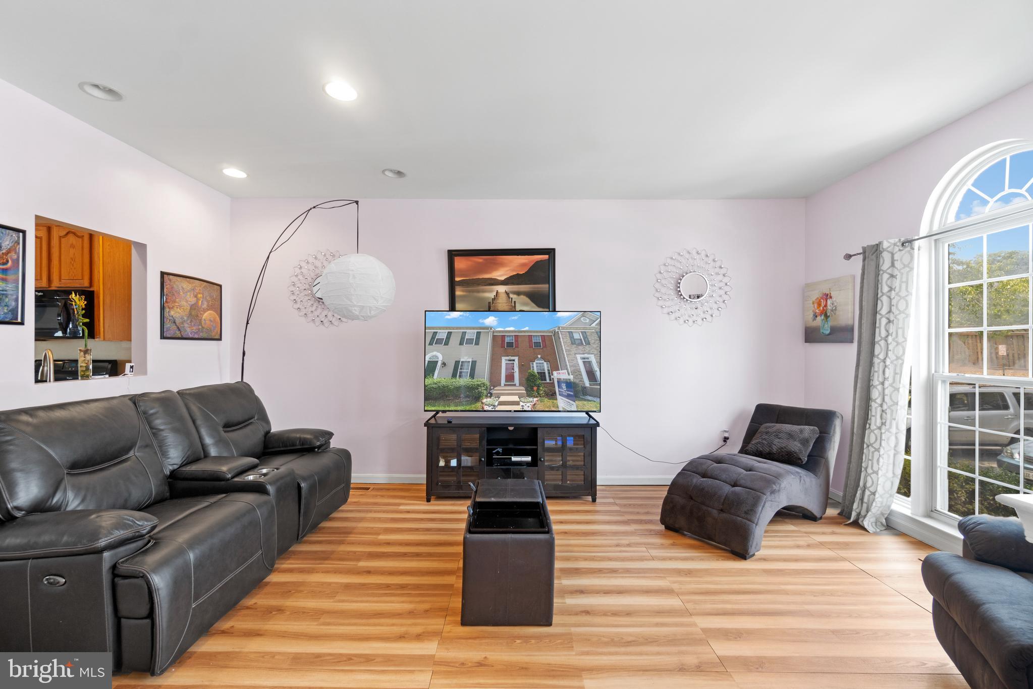 ROLLING BROOK - Residential