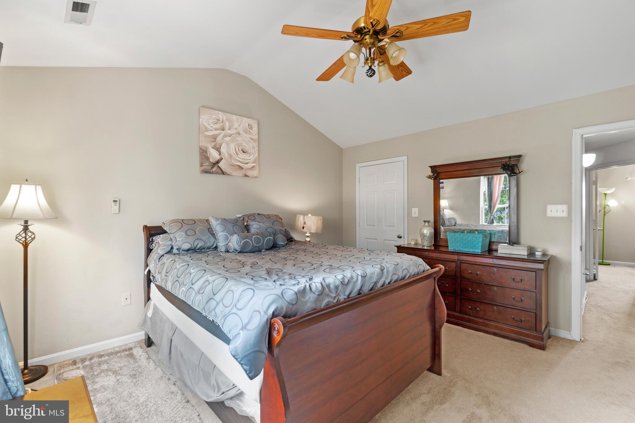 ROLLING BROOK - Residential