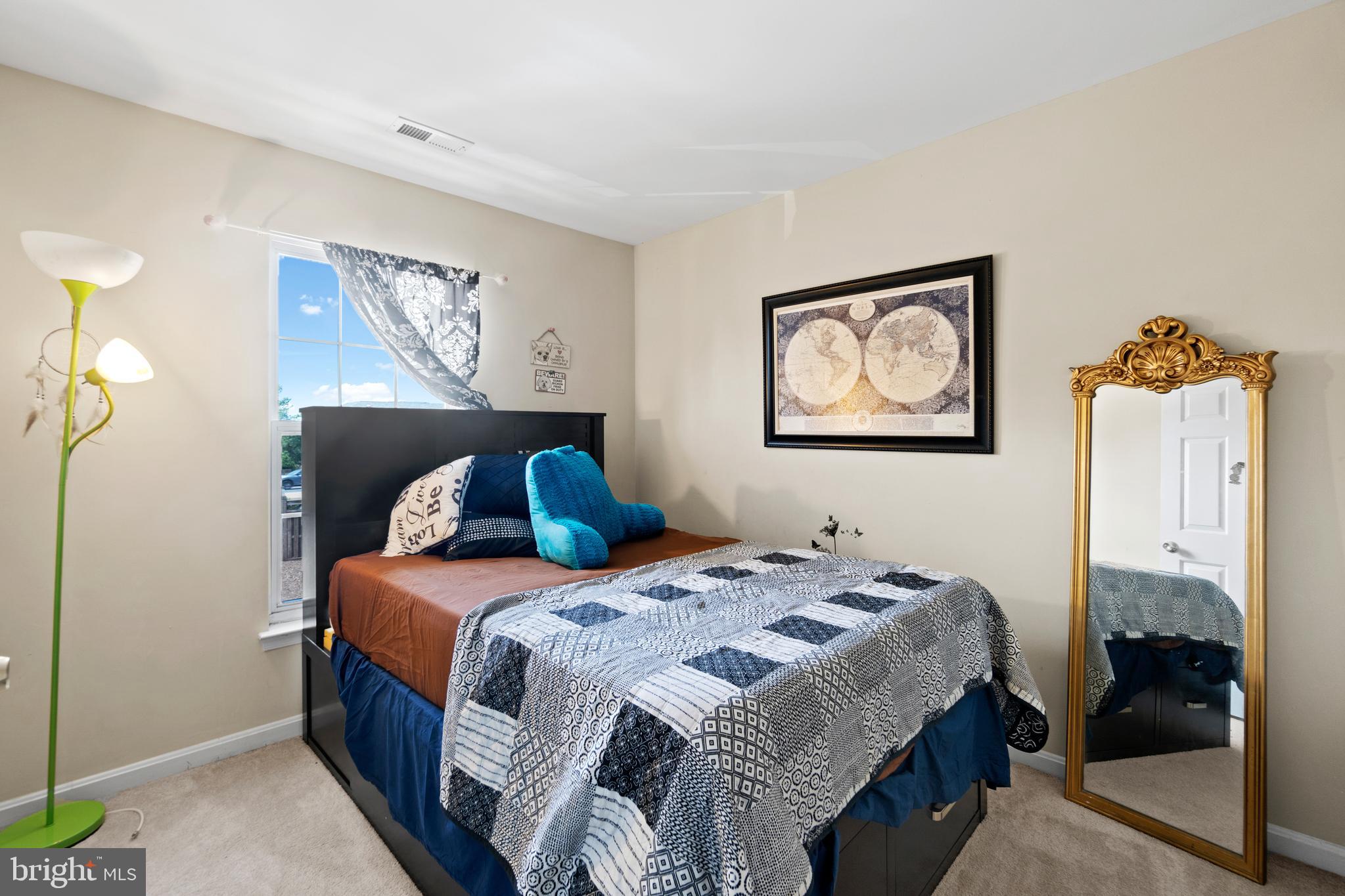 ROLLING BROOK - Residential