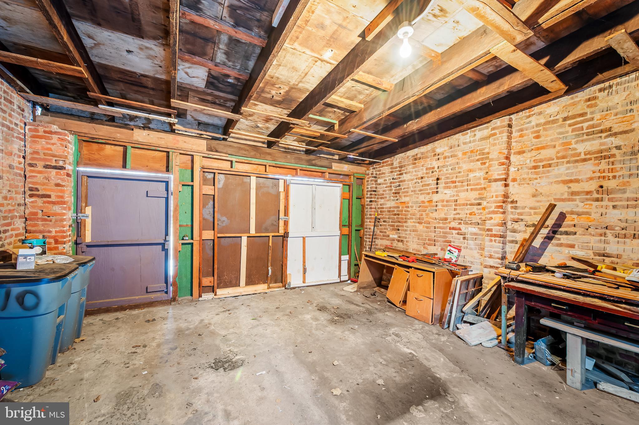 BOLTON HILL HISTORIC DISTRICT - Residential Income