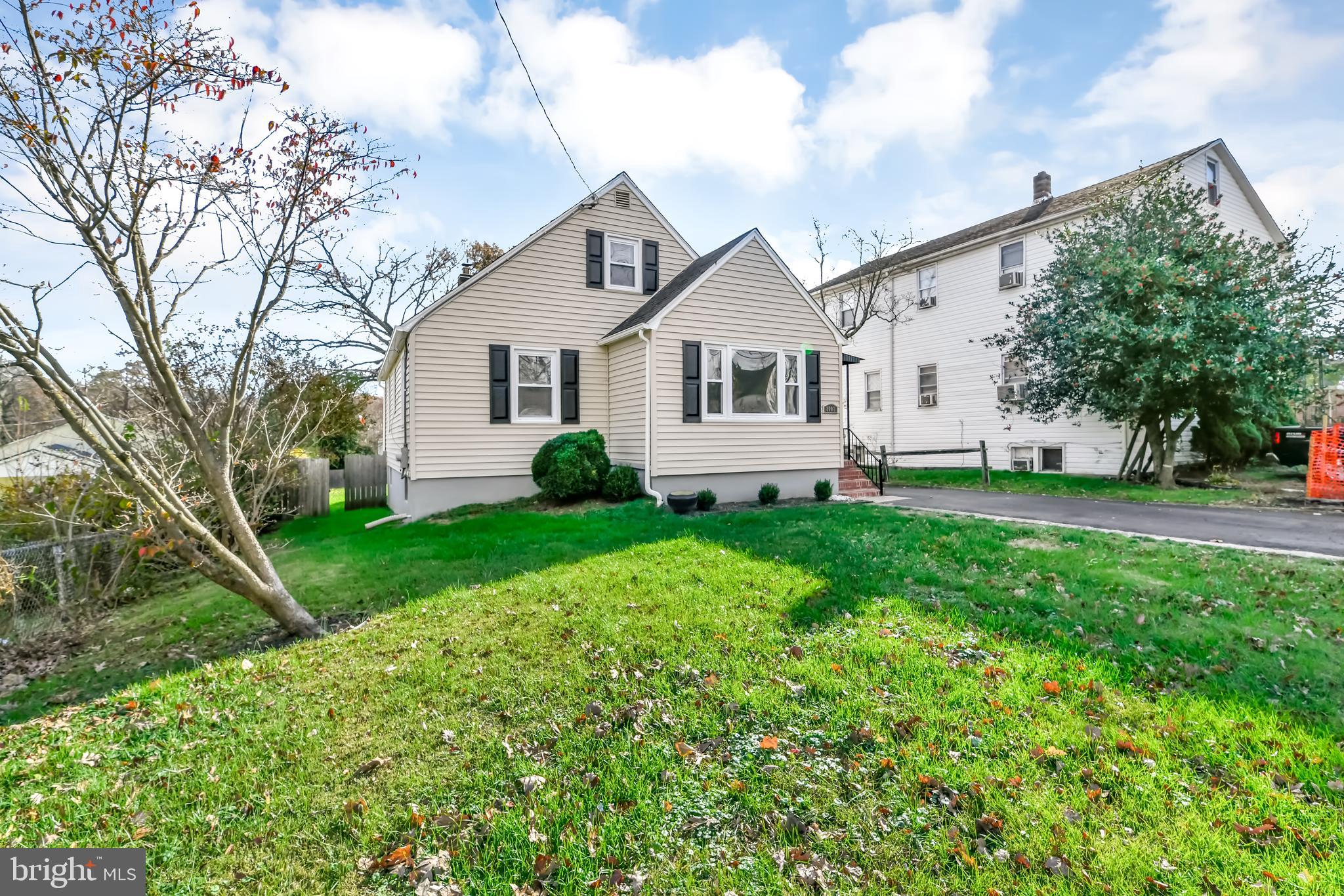 WESTMORELAND FRUIT FARM - Residential