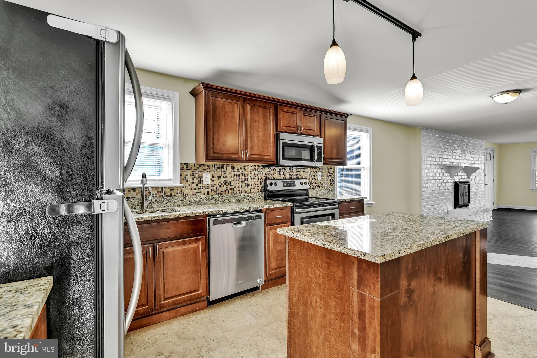 WESTMORELAND FRUIT FARM - Residential