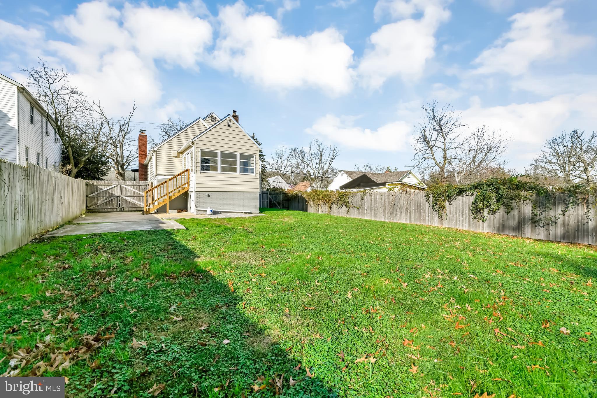 WESTMORELAND FRUIT FARM - Residential