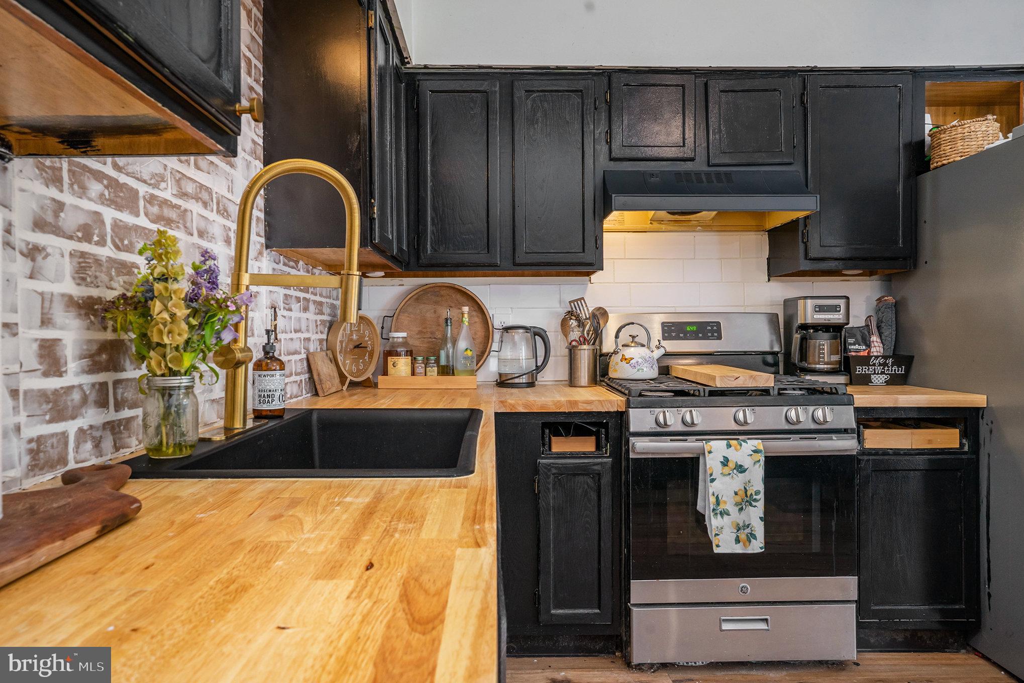 STONEGATE - Residential
