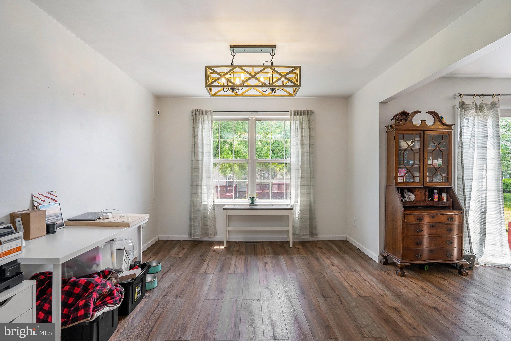 STONEGATE - Residential
