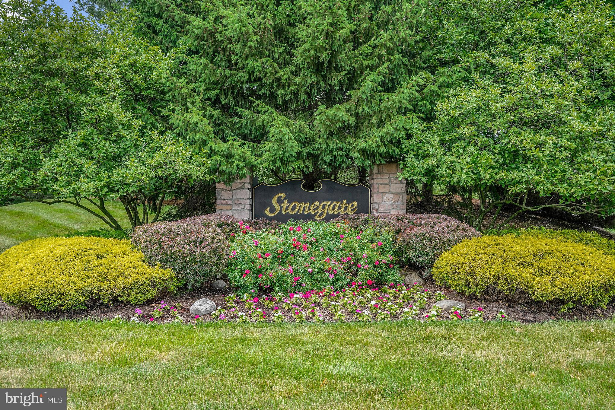 STONEGATE - Residential