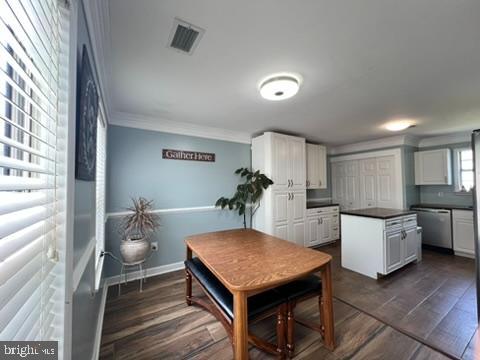 DALE CITY - Residential Lease