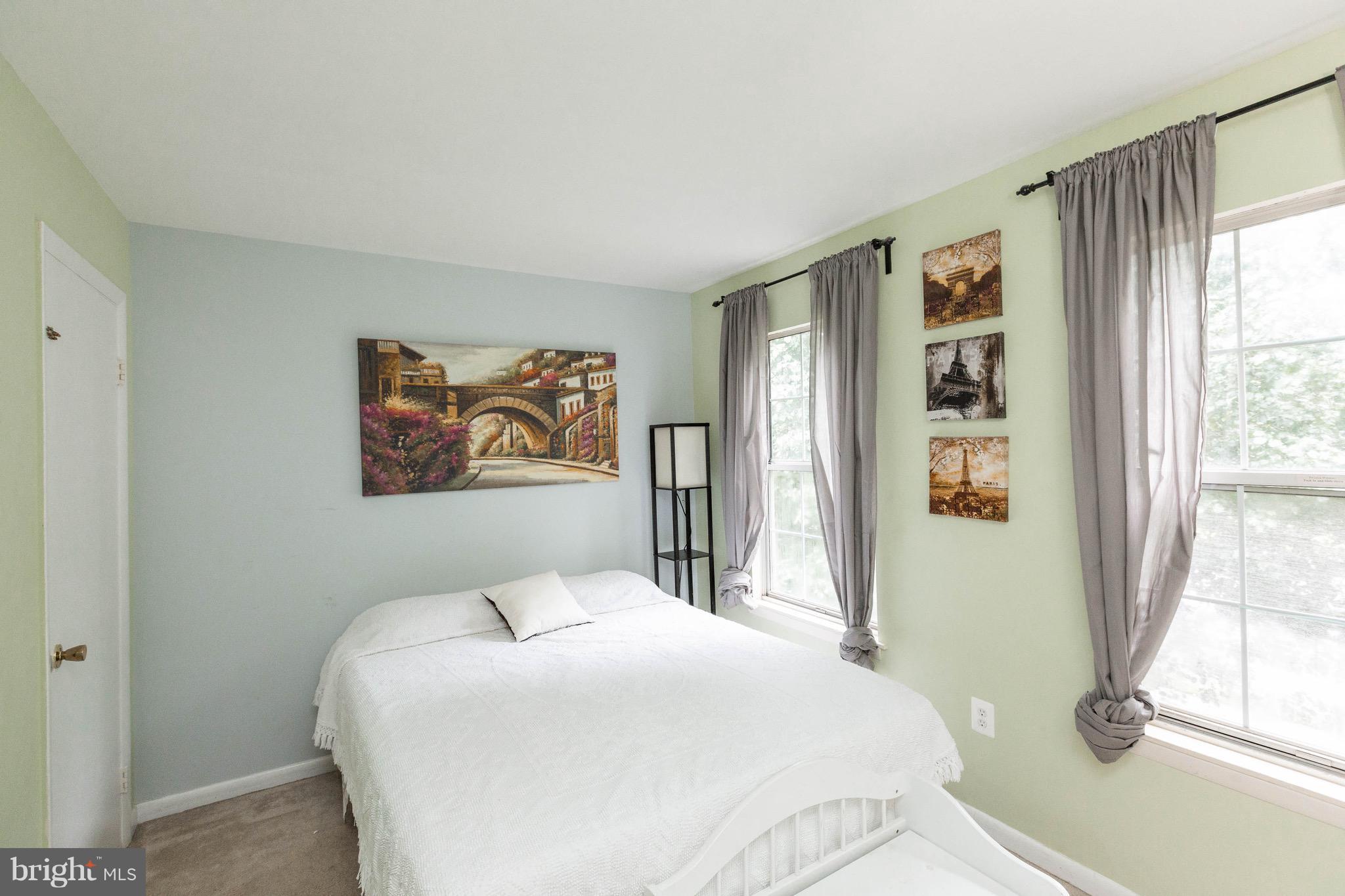 DALE CITY - Residential Lease