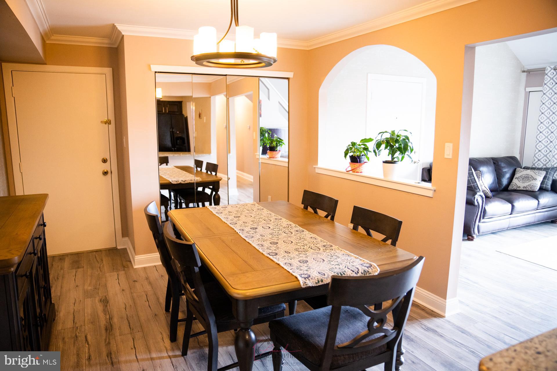 FOUNTAIN POINTE - Residential