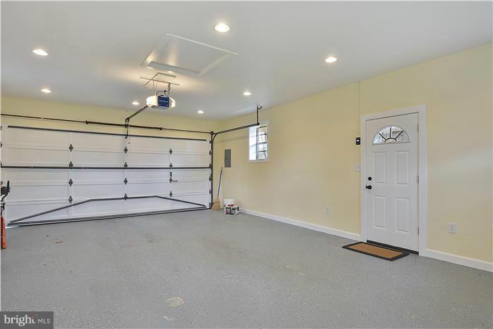 HOLLIN HALL VILLAGE - Residential