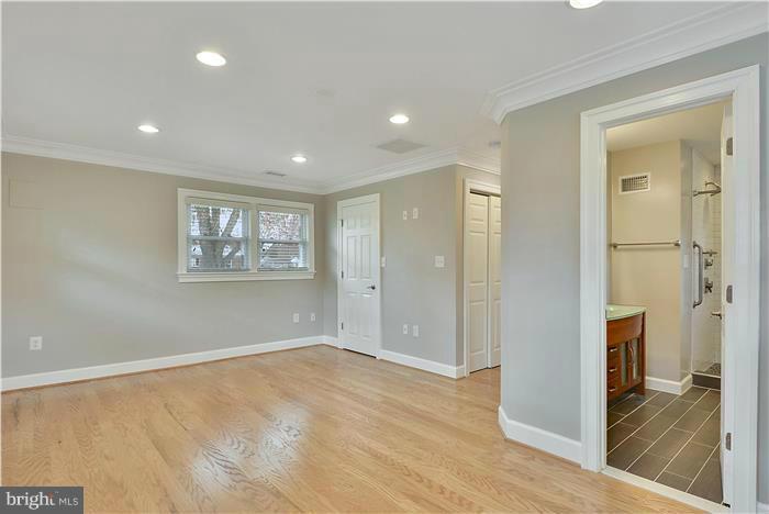 HOLLIN HALL VILLAGE - Residential