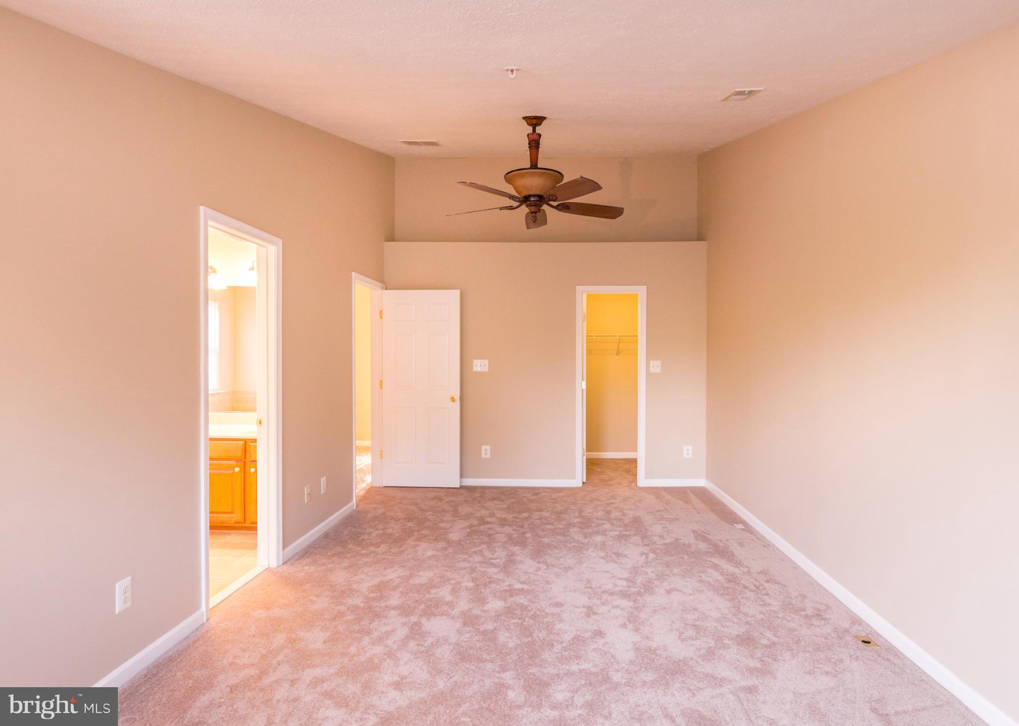 EAGLES LANDING AT WATERS EDGE - Residential