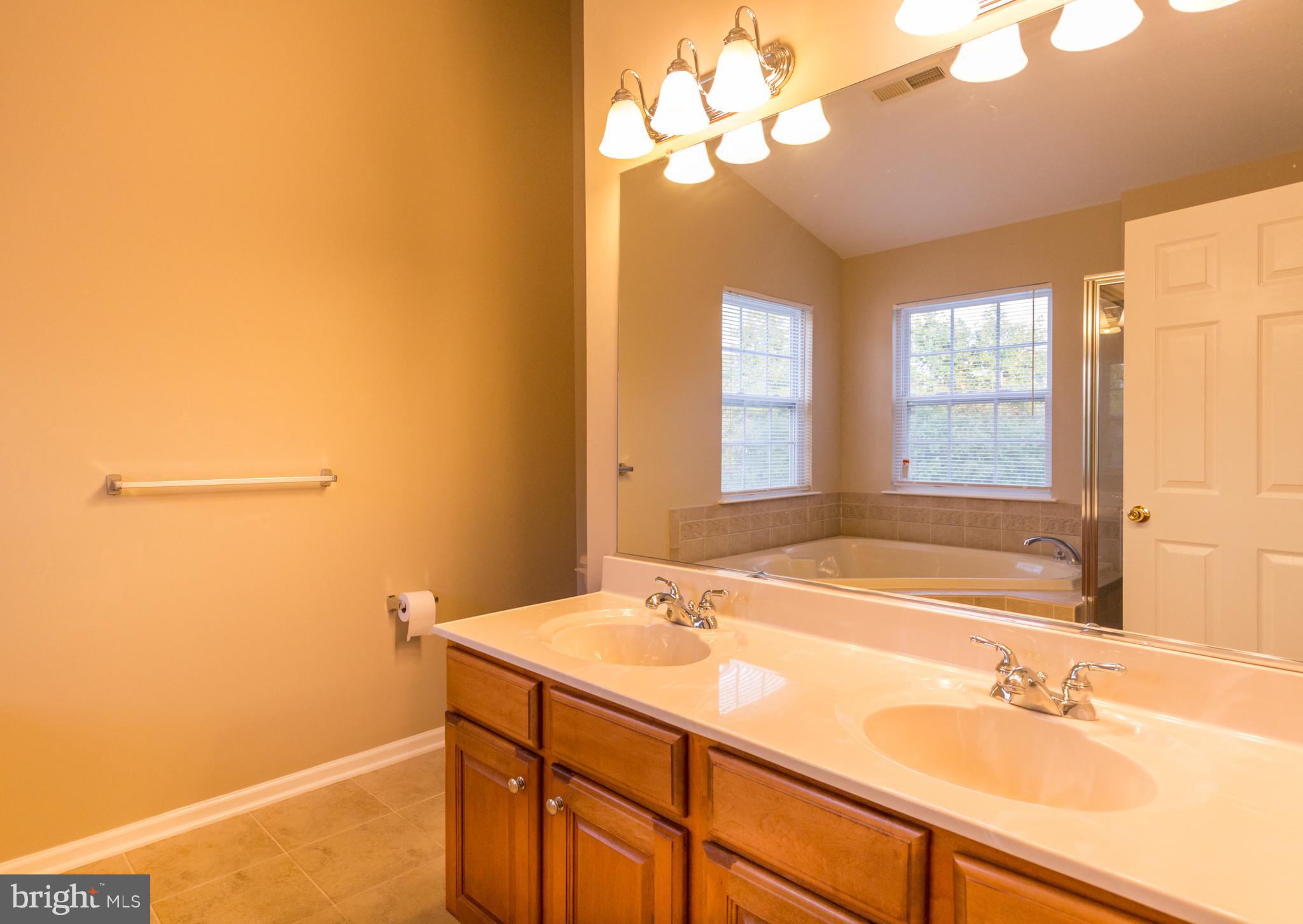 EAGLES LANDING AT WATERS EDGE - Residential