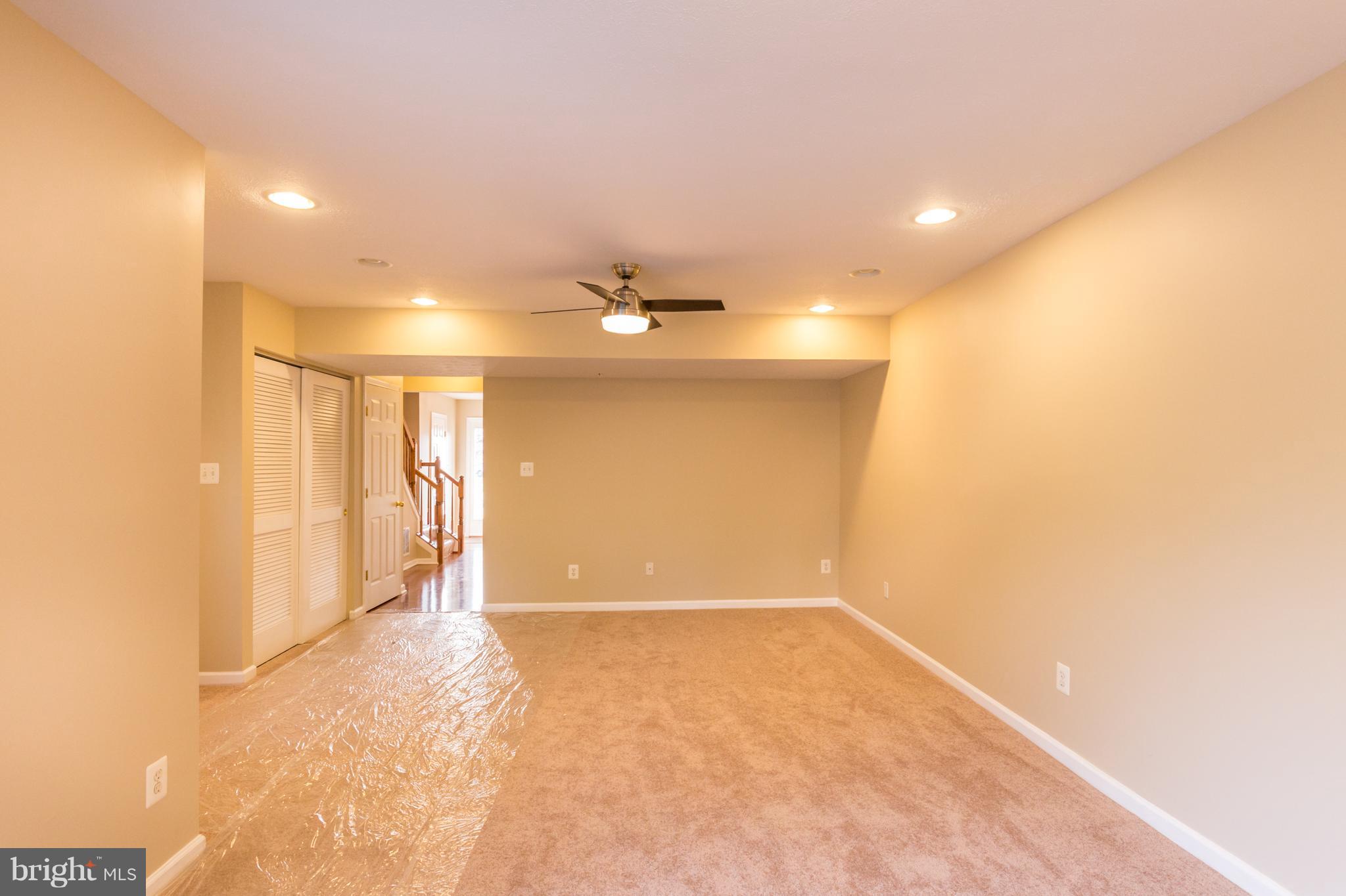 EAGLES LANDING AT WATERS EDGE - Residential