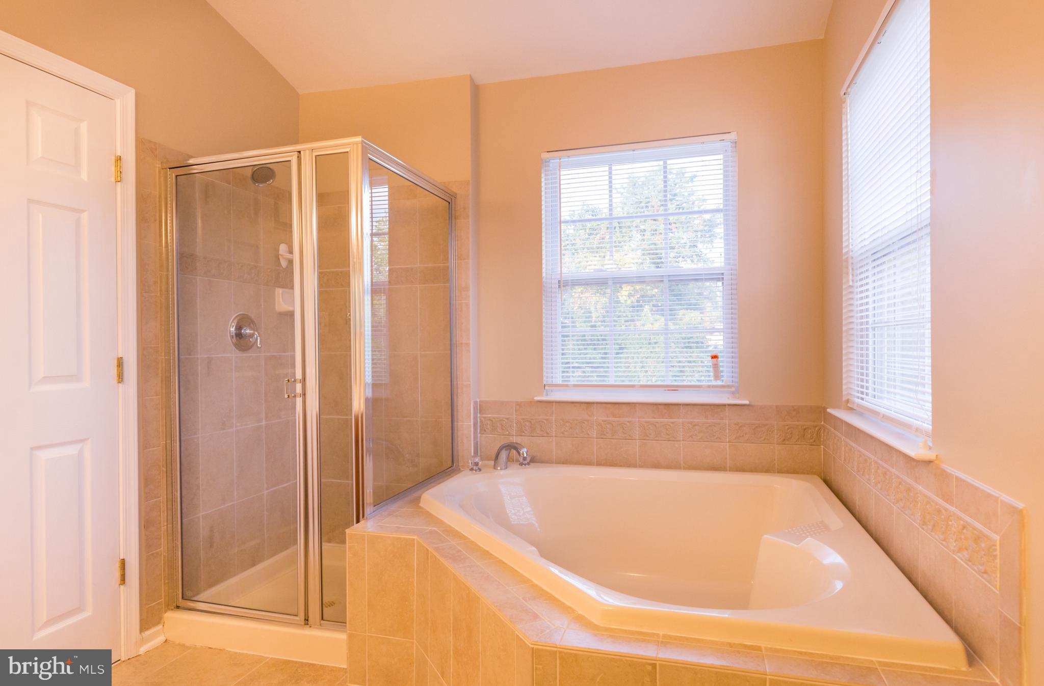 EAGLES LANDING AT WATERS EDGE - Residential